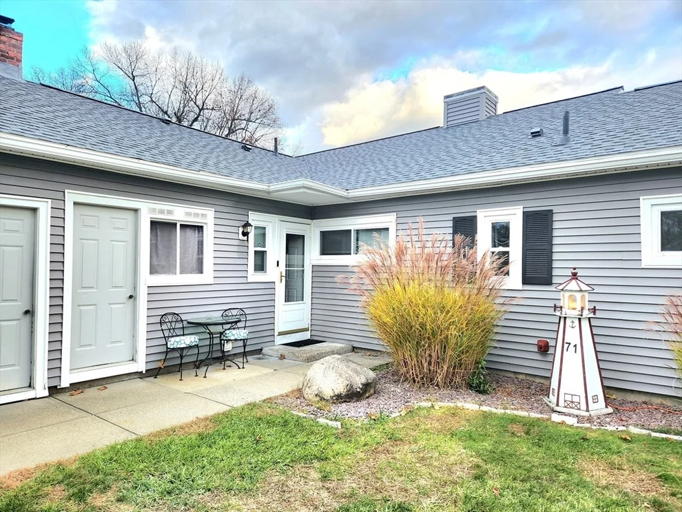 Unit for sale at 71 Greenwood Ter, Chicopee, MA 01022
