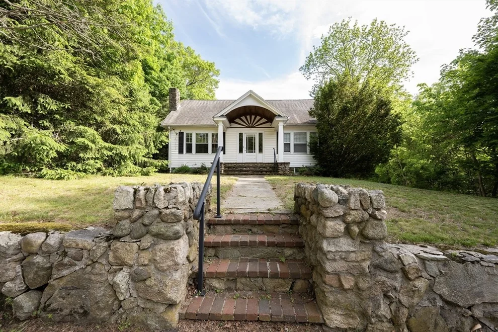 Unit for sale at 25 Milford St, Medway, MA 02053