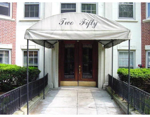 Unit for sale at 250 Commonwealth, Boston, MA 02116