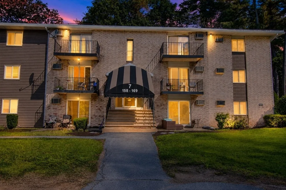Unit for sale at 440 North Ave, Haverhill, MA 01830