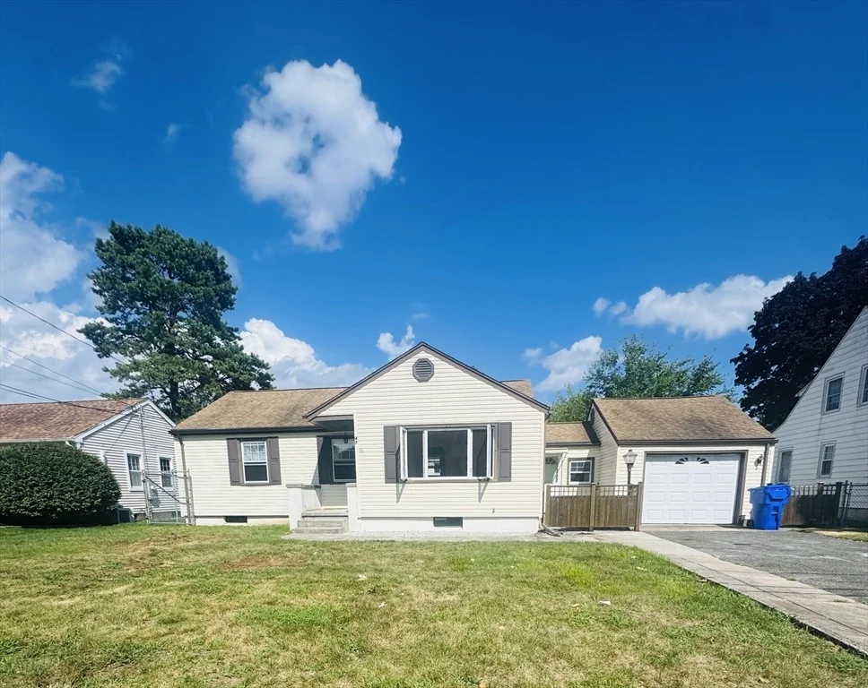 Unit for sale at 47 Redden Rd, Springfield, MA 01119