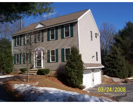 Unit for sale at 41 Peaslee Crossing Road, Newton, NH 03858