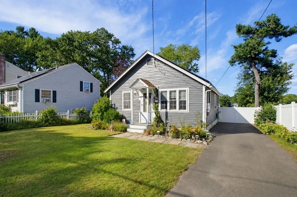 Unit for sale at 46 W Shore Rd, Holbrook, MA 02343