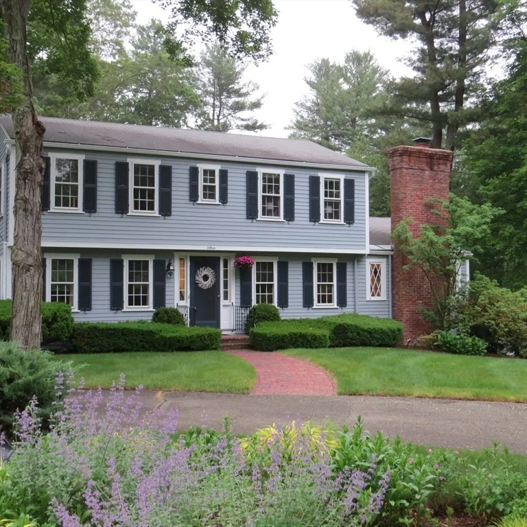 Unit for sale at 15 Thoreau Rd, Acton, MA 01720