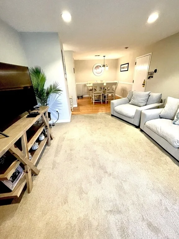 Unit for sale at 805 Franklin Crossing, Franklin, MA 02038