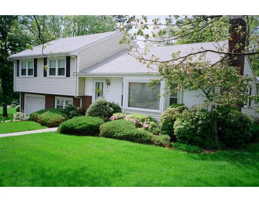 Unit for sale at 69 Norton Dr, Norwood, MA 02062
