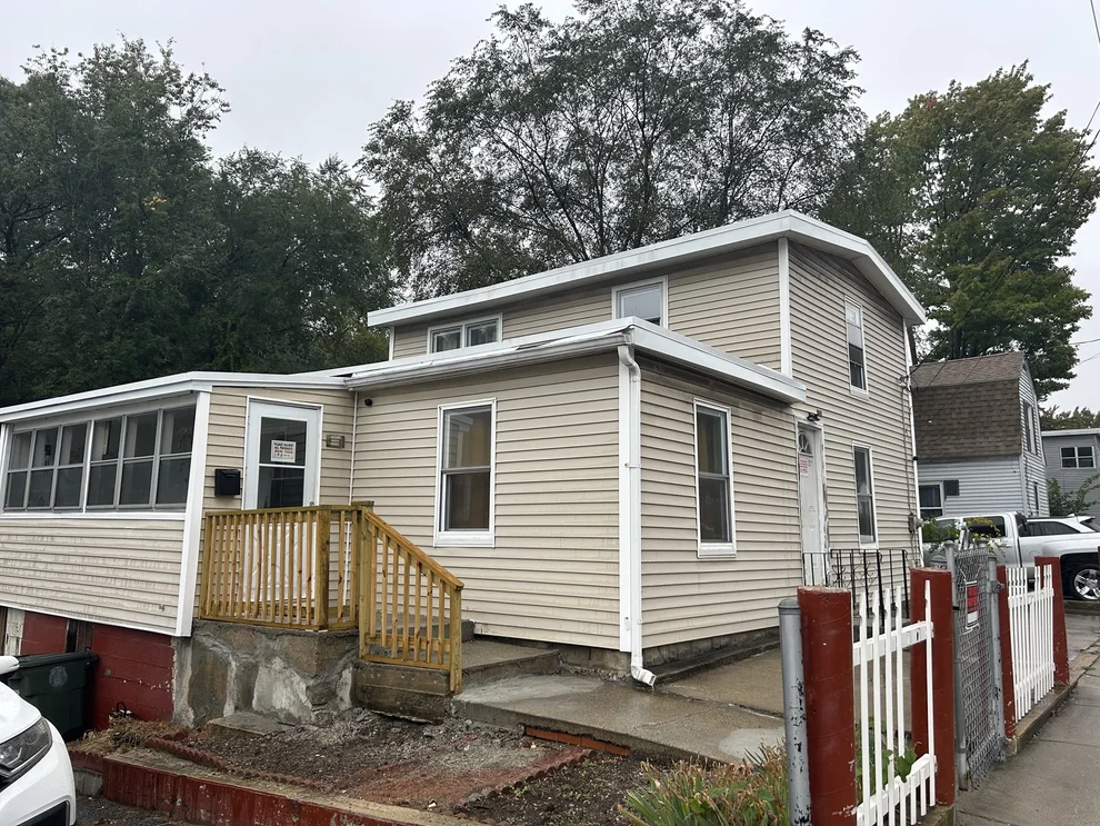Unit for sale at 397 Mechanic St, Leominster, MA 01453