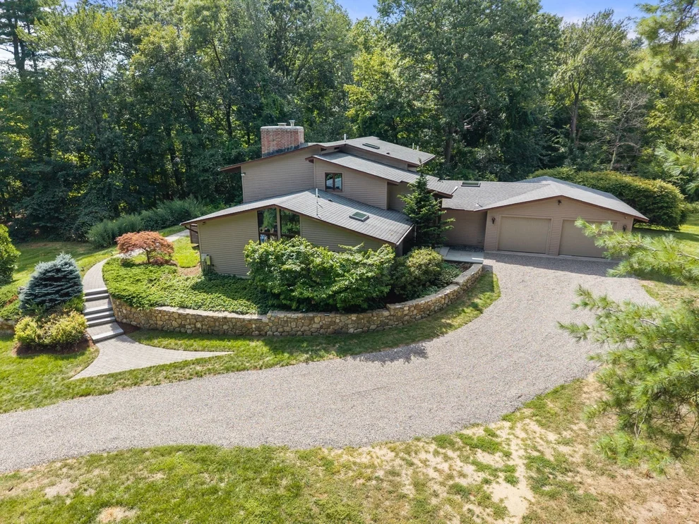 Unit for sale at 44 Vine Street, Andover, MA 01810