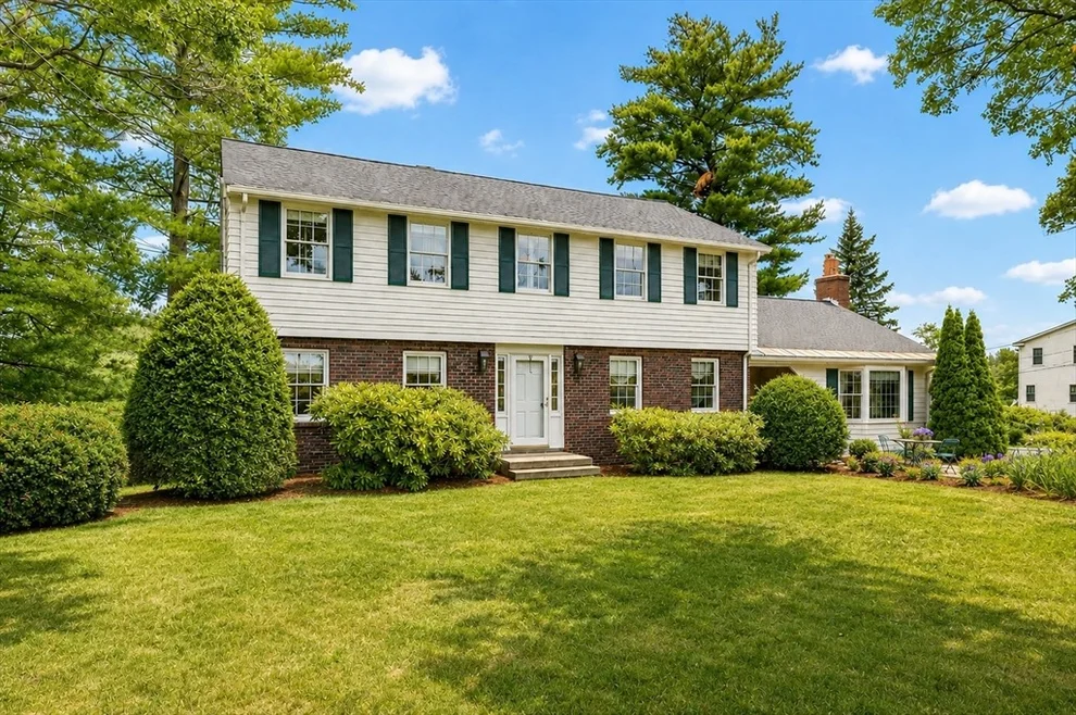 Unit for sale at 27 Church Ln, Burlington, MA 01803
