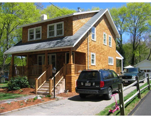 Unit for sale at 6 Coolidge Avenue, Hingham, MA 02043