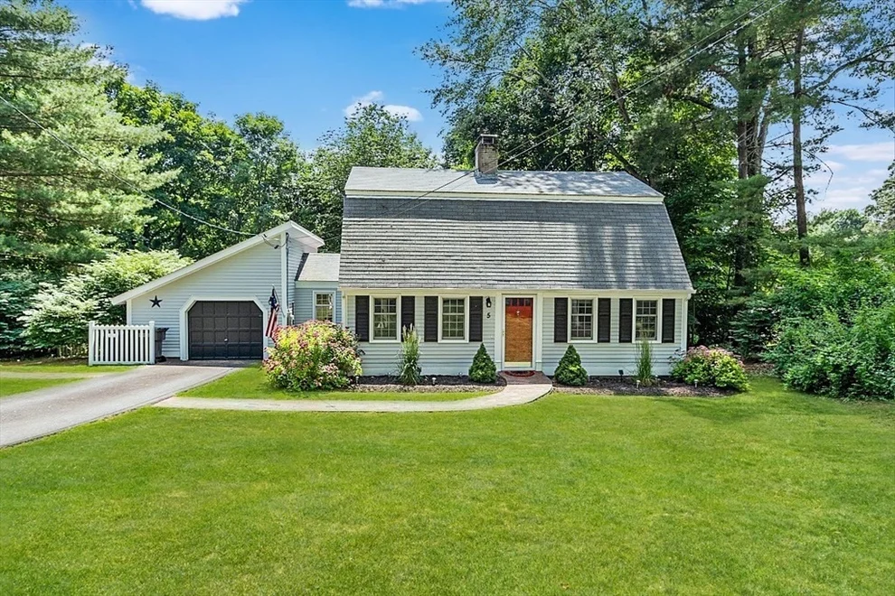 Unit for sale at 5 Cherry Ridge Road, Acton, MA 01720