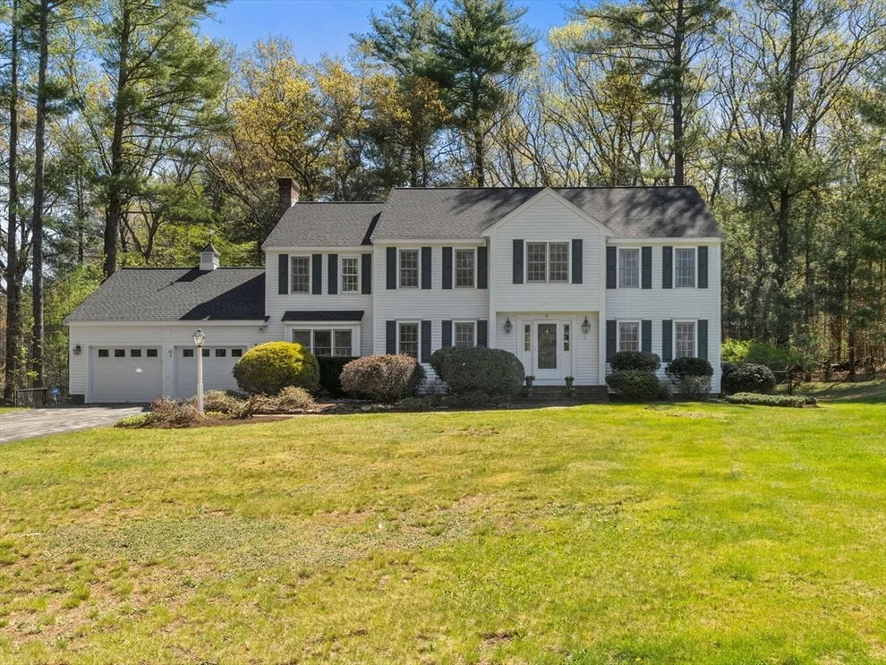 Unit for sale at 8 Kennedy Ln, Acton, MA 01720