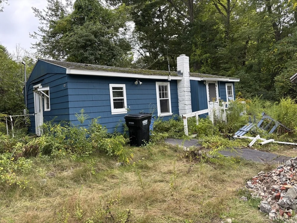 Unit for sale at 127 Taunton Ave, Norton, MA 02766