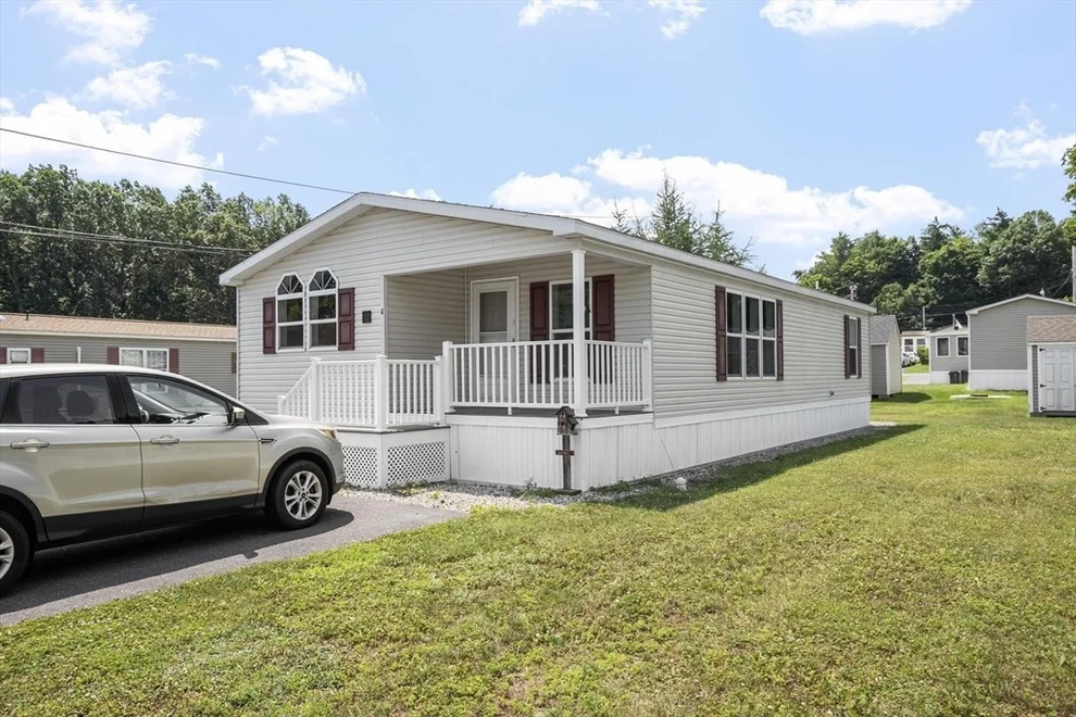 Unit for sale at 4 Asher Lane, Pepperell, MA 01463