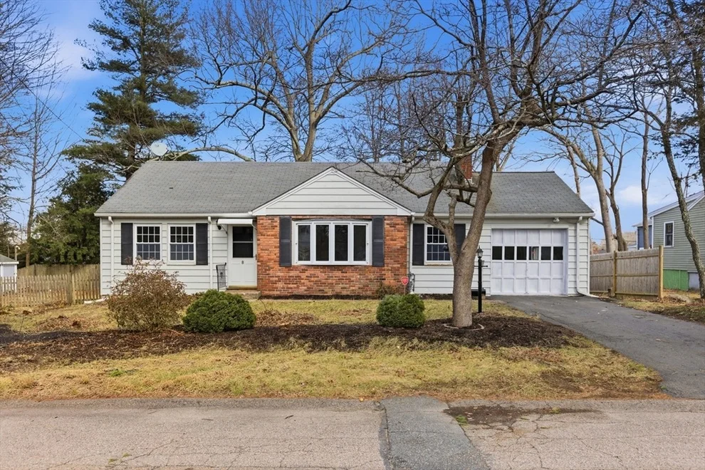 Unit for sale at 8 Junior Ter, Randolph, MA 02368