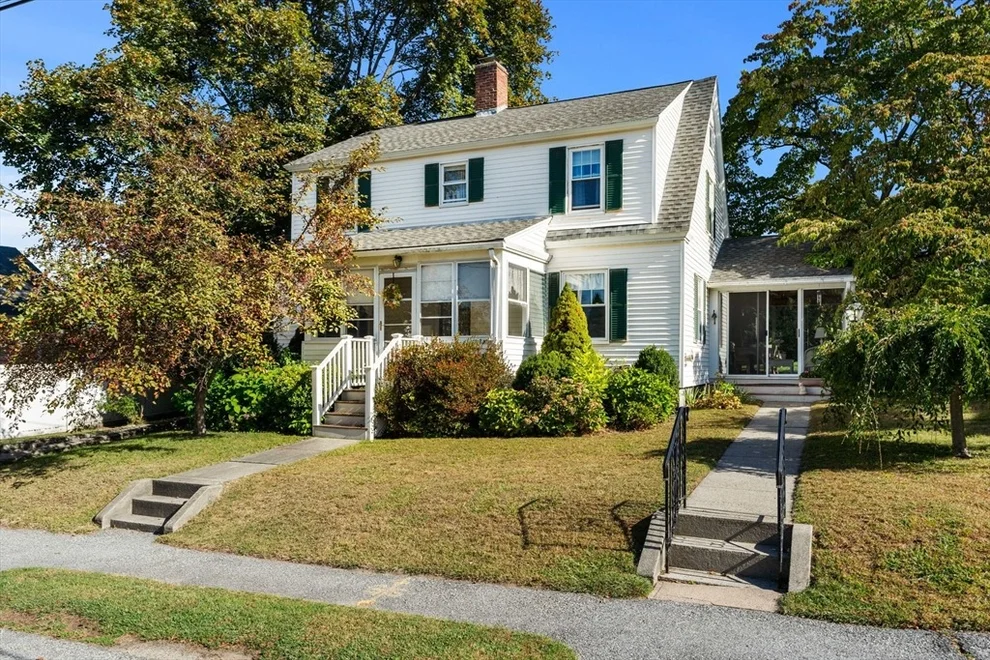 Unit for sale at 8 Little Rd, North Andover, MA 01845