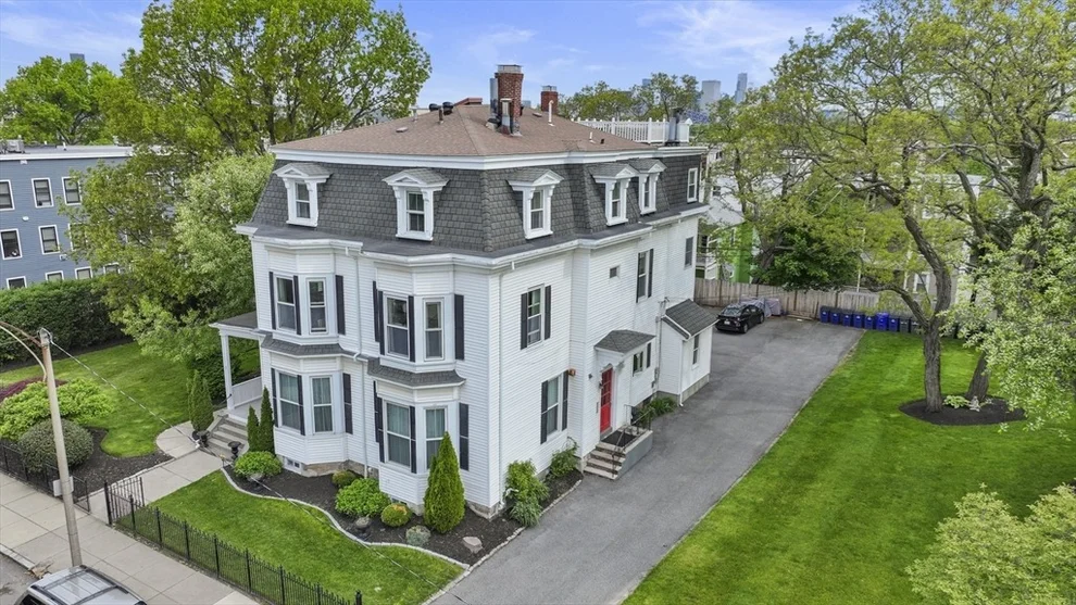 Unit for sale at 8 Mount Vernon St, Boston, MA 02125