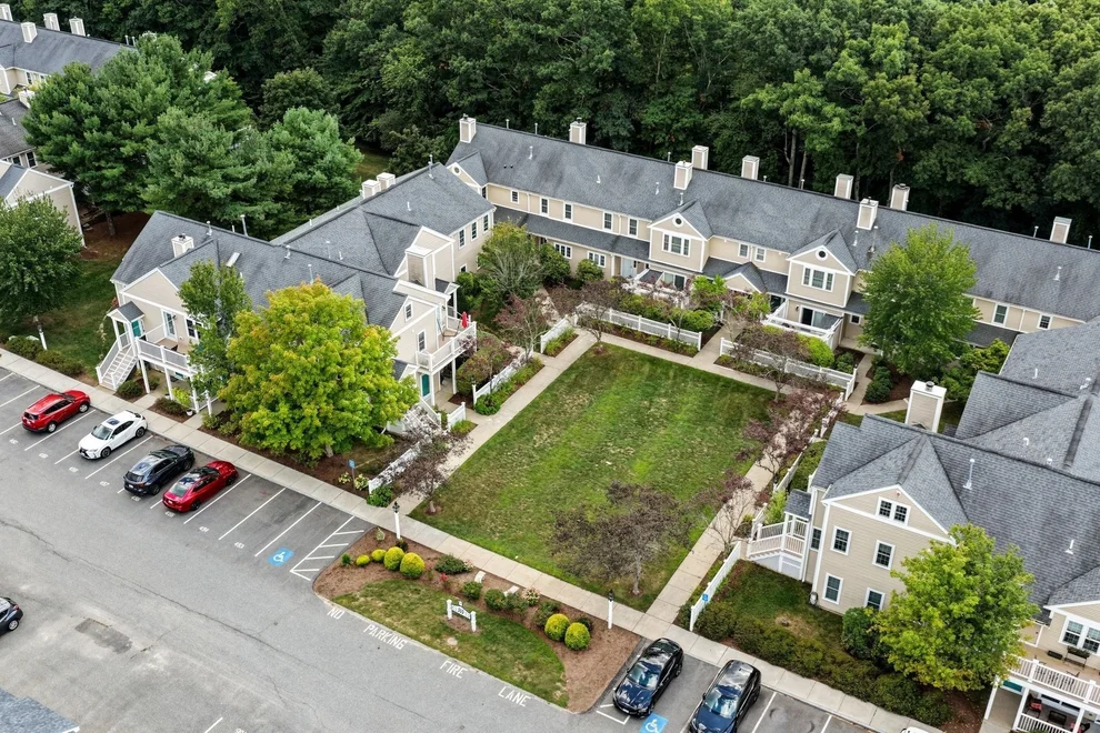Unit for sale at 317 Tilden Commons Lane, Braintree, MA 02184