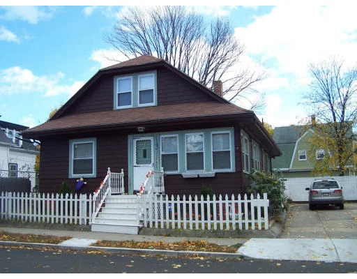 Unit for sale at 6 Ingalls Street, Lynn, MA 01902