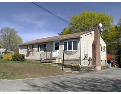 Unit for sale at 975 Shawsheen St, Tewksbury, MA 01876