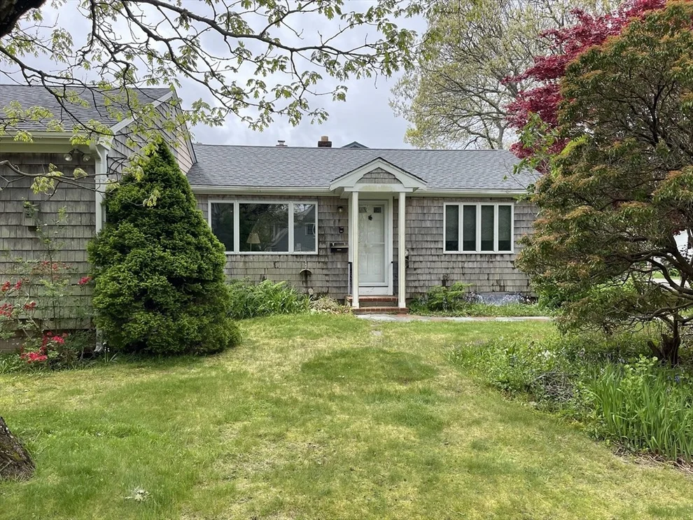 Unit for sale at 57 Harrington St, Falmouth, MA 02536
