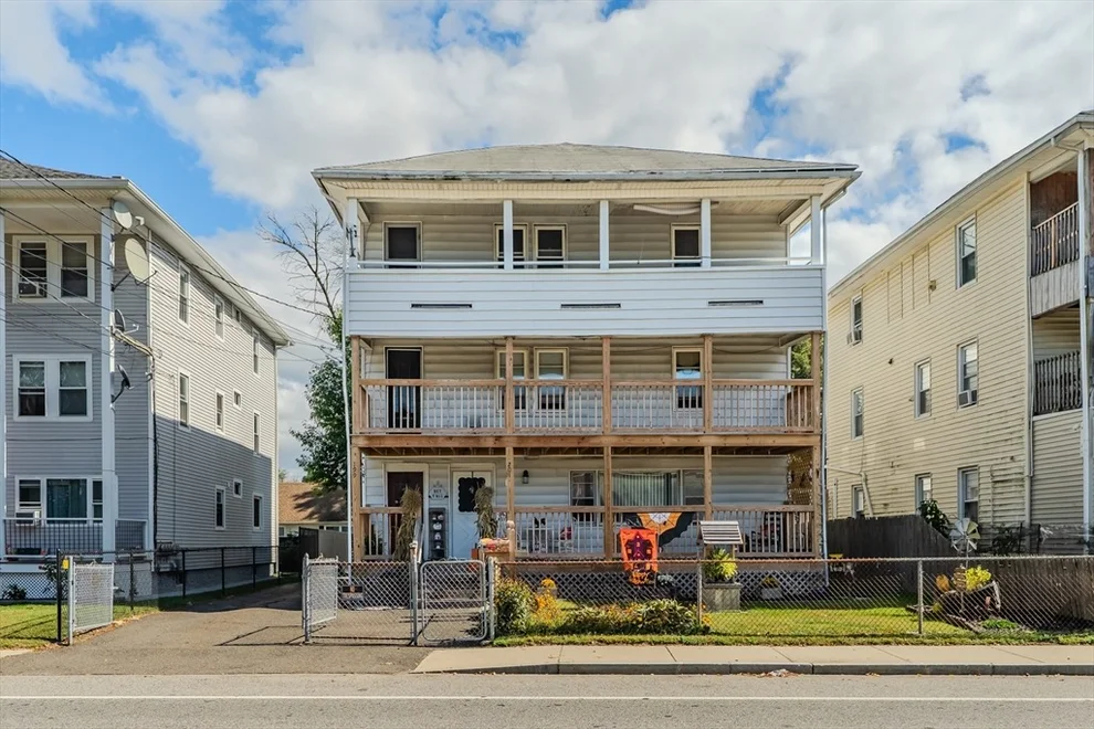 Unit for sale at 199 Meadow St, Chicopee, MA 01013