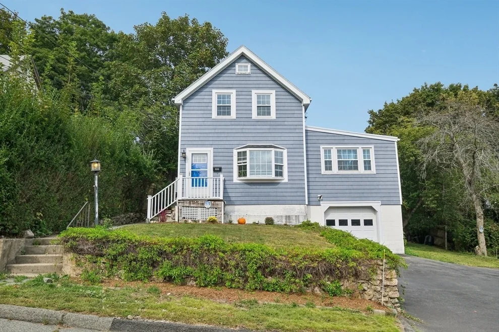 Unit for sale at 22 Hillside Ave, Norwood, MA 02062