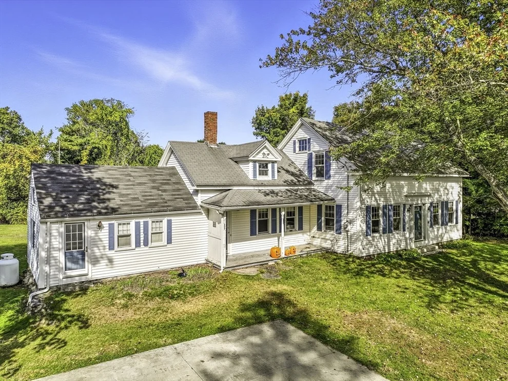 Unit for sale at 17 Oak Street, Westborough, MA 01581