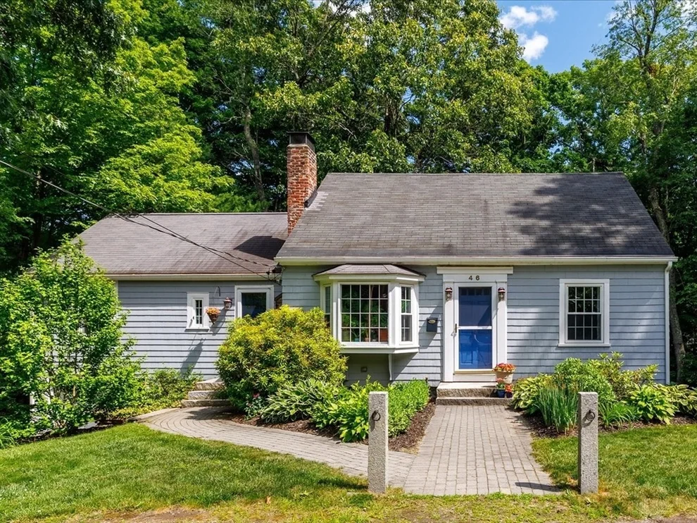 Unit for sale at 46 Bancroft Rd, Holden, MA 01520