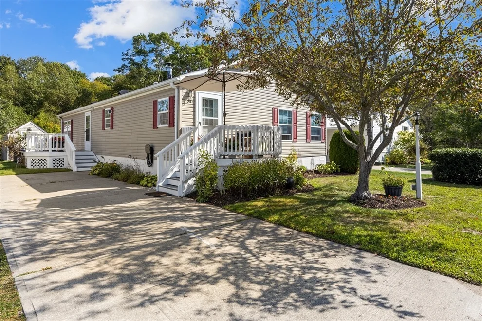 Unit for sale at 70 Blackbird, Tiverton, RI 02878