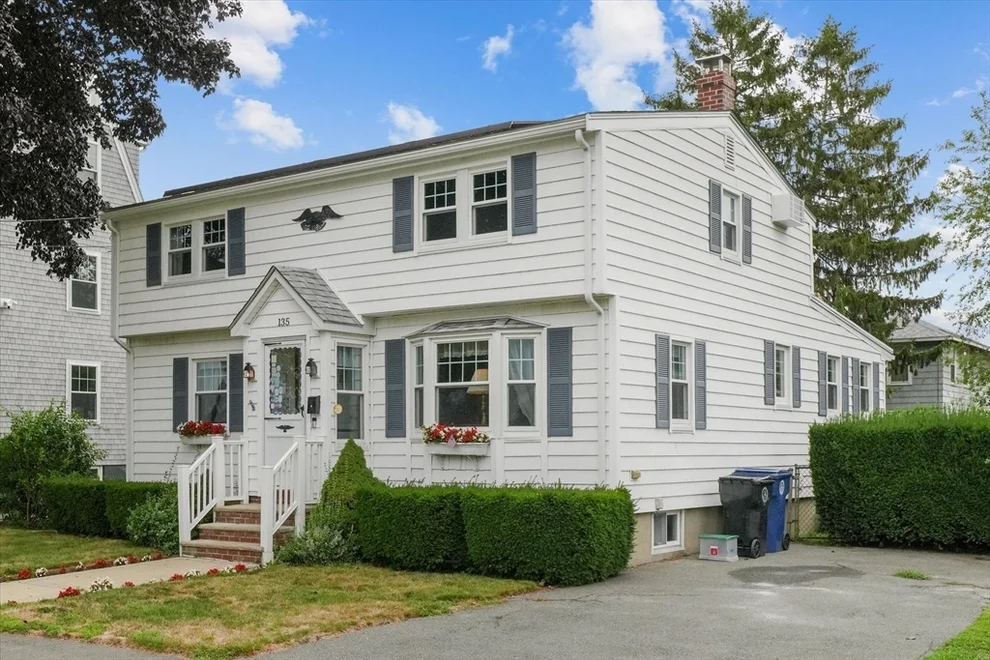 Unit for sale at 135 Fort Ave, Salem, MA 01970