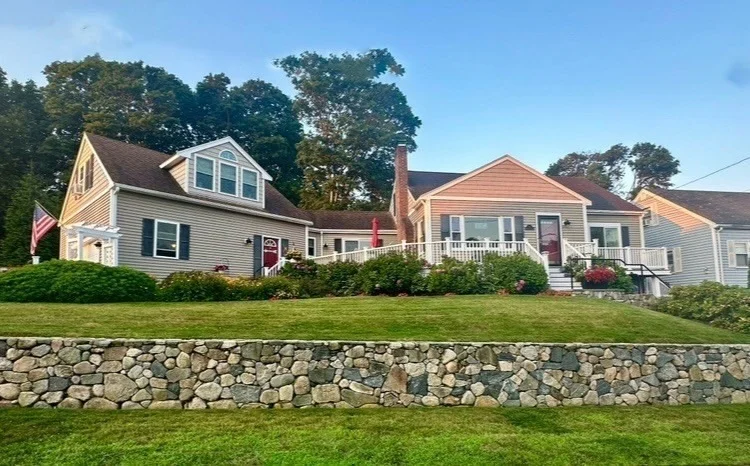 Unit for sale at 4 Prospect Ave, Hull, MA 02045