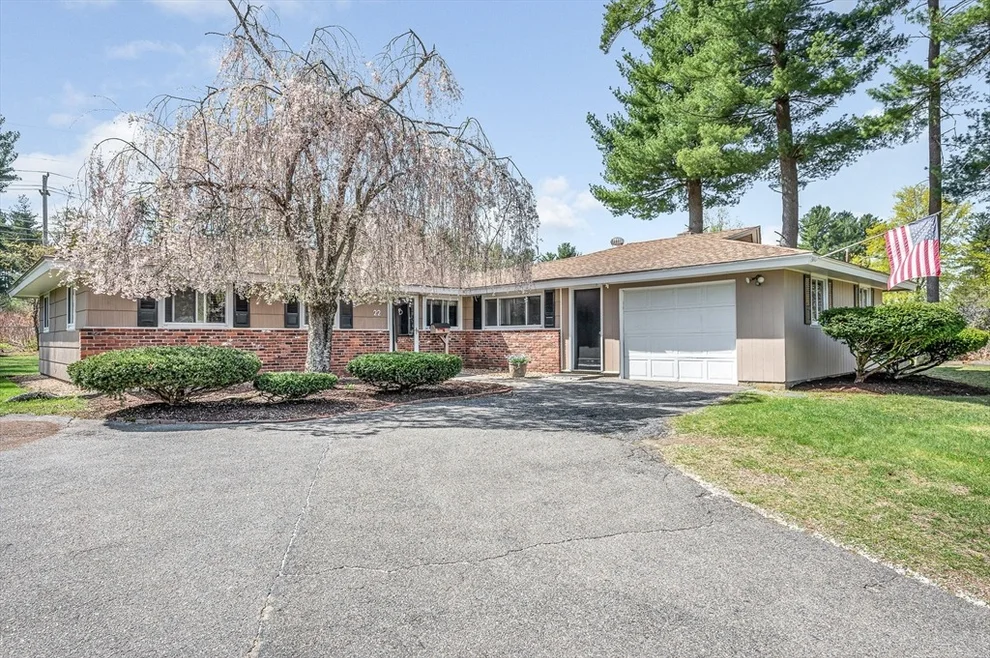 Unit for sale at 22 Ansie Rd, Chelmsford, MA 01824