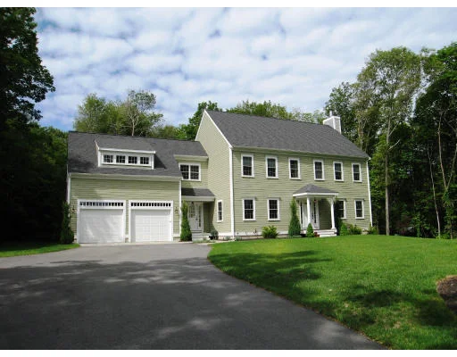Unit for sale at 95 Lawson Rd, Scituate, MA 02066