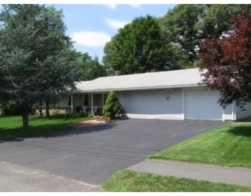 Unit for sale at 5 Butternut Avenue, Peabody, MA 01960