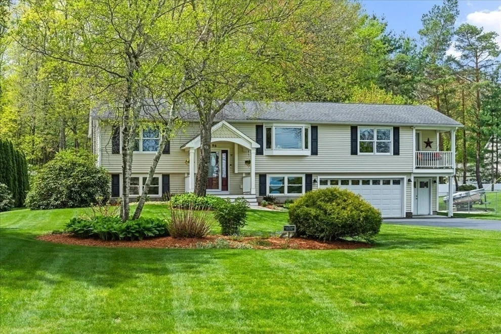 Unit for sale at 96 Ridge Rd, Northborough, MA 01532