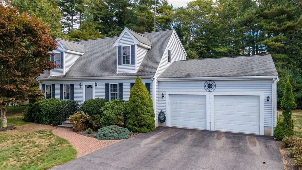 Unit for sale at 8 Bachant Way, Wareham, MA 02571