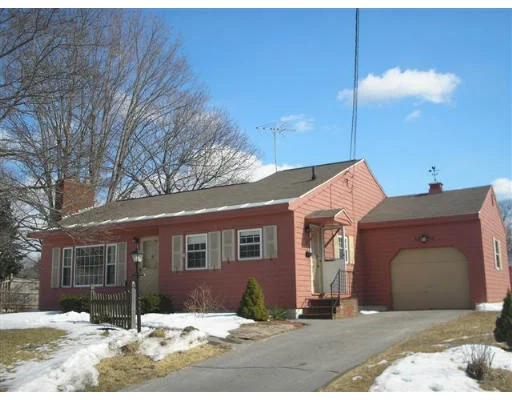 Unit for sale at 7 Rainbow Ave, Chelmsford, MA 01824