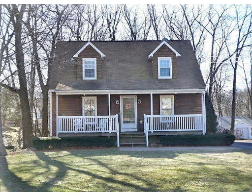 Unit for sale at 11 Woodside Ave, Cumberland, RI 02864