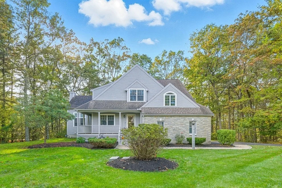 Unit for sale at 6 Bittersweet Ln, Acton, MA 01720