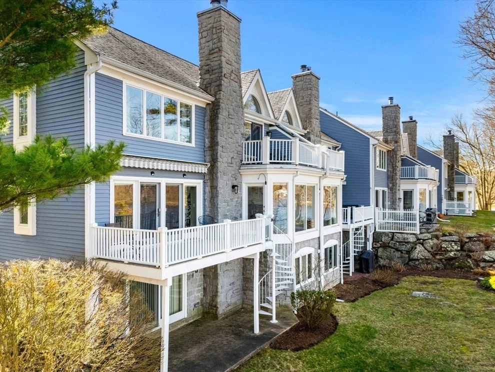 Unit for sale at 1 Hawkswood Estates, Amesbury, MA 01913