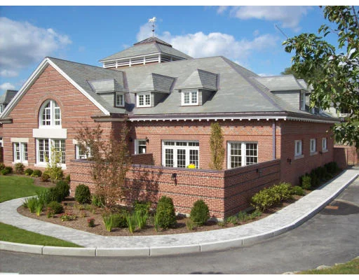 Unit for sale at 5 Stables Way, Belmont, MA 02478