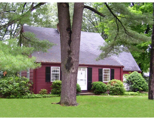 Unit for sale at 11 Shadow Ln, Wellesley, MA 02482