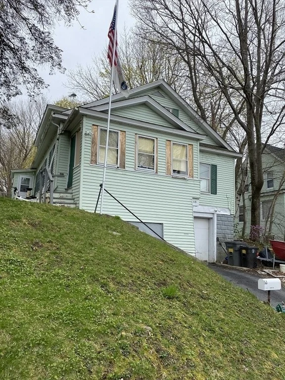 Unit for sale at 53 Peabody St, Gardner, MA 01440