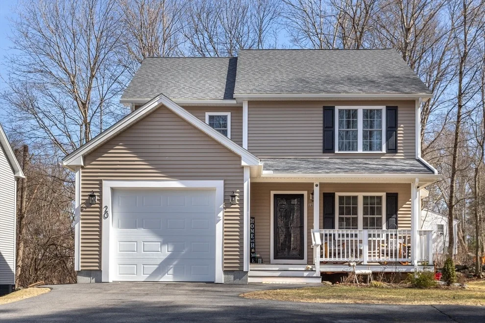 Unit for sale at 20 Farnum St, Uxbridge, MA 01569