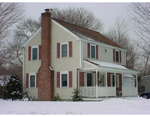 Unit for sale at 6 Stetson Road, Natick, MA 01760