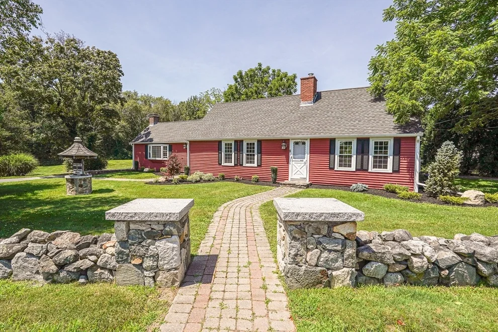 Unit for sale at 11 Millville Rd, Mendon, MA 01756