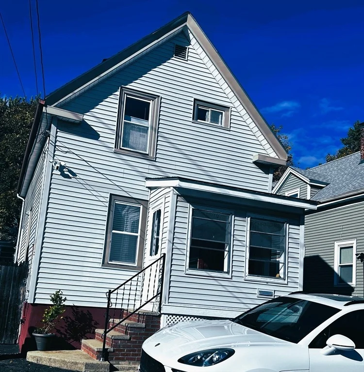 Unit for sale at 15 Neptune Street Ct, Lynn, MA 01905