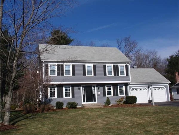 Unit for sale at 4 Surrey Way, Franklin, MA 02038
