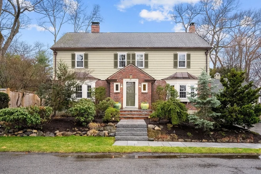 Unit for sale at 30 Hodge Rd, Arlington, MA 02474